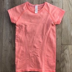 2 Ivivva Short Sleeve Shirts